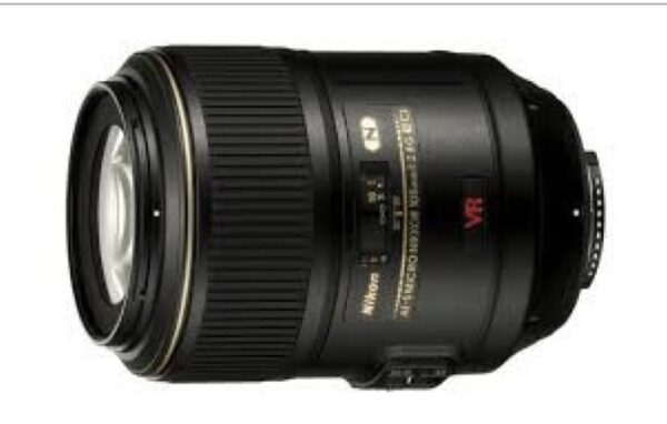 Nikon AF-S 105mm f/2.8 G ED VR Micro